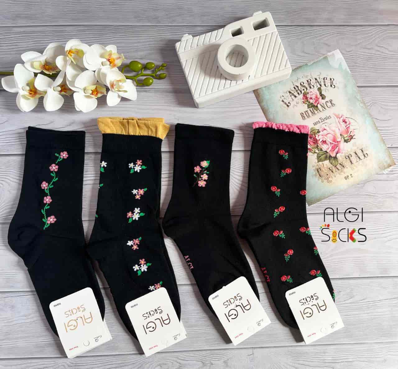 خرید عمده جوراب برای فروش آنلاین؛ چه مدلهایی بیشتر ثبت سفارش میشوند؟